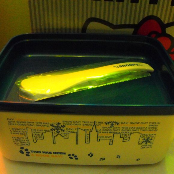 Snoopy Peanuts Bento Lunch Box - Picture 5 of 7